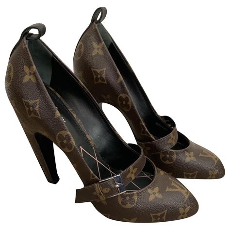 louis vuitton heels